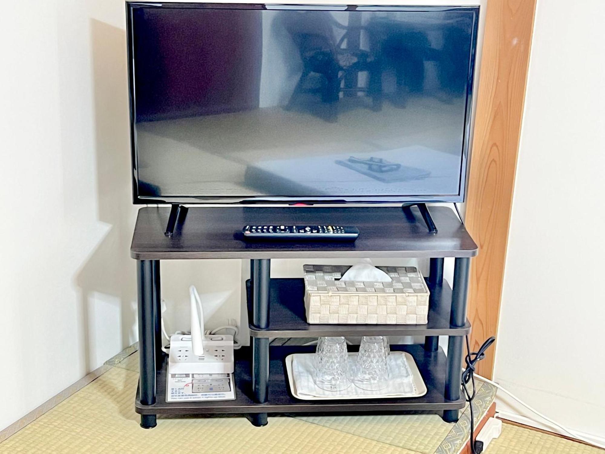 Kansai Guesthouse: Convenient Tsuruhashi Near Namba And Universal *